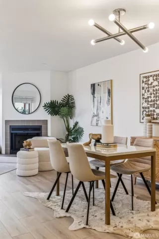 Photo #6: 425068786 Listing 