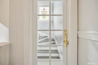 Photo #6: 425068946 Listing 