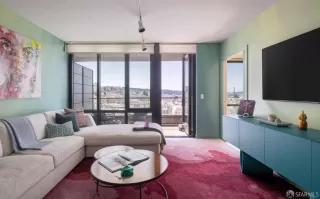 Photo #2: 425069002 Listing 