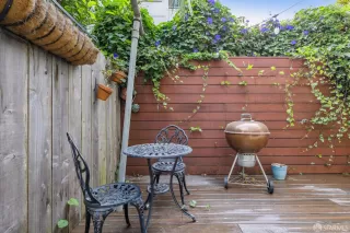 Photo #4: 425069082 Listing 