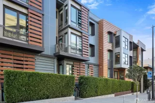 Photo #5: 425069590 Listing 