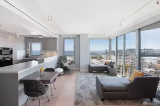 Photo #2: 425069809 Listing 