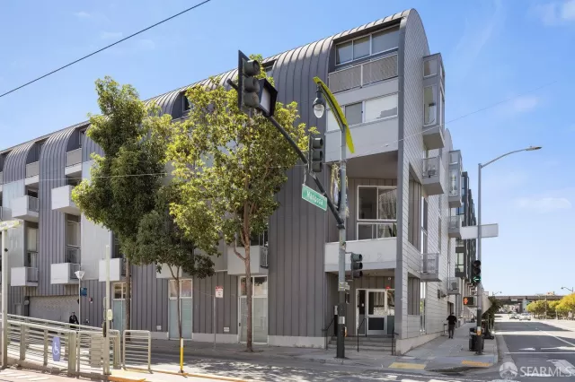 MLS: 425069855 Condo For Sale