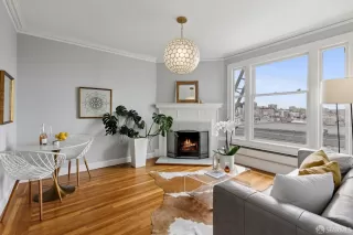 Photo #2: 425069863 Listing 