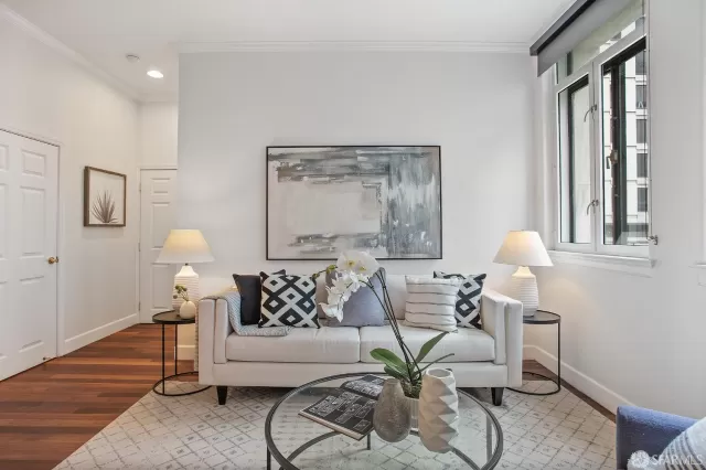 MLS: 425069983 Condo For Sale