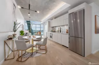 Photo #2: 425070004 Listing