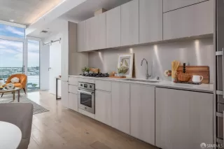 Photo #3: 425070004 Listing