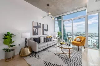 Photo #6: 425070004 Listing