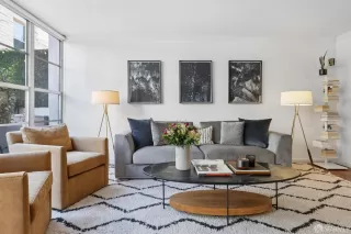 Photo #6: 425070027 Listing 