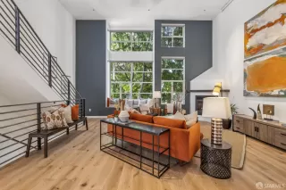 Photo #3: 425070197 Listing