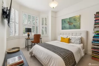 Photo #5: 425070273 Listing