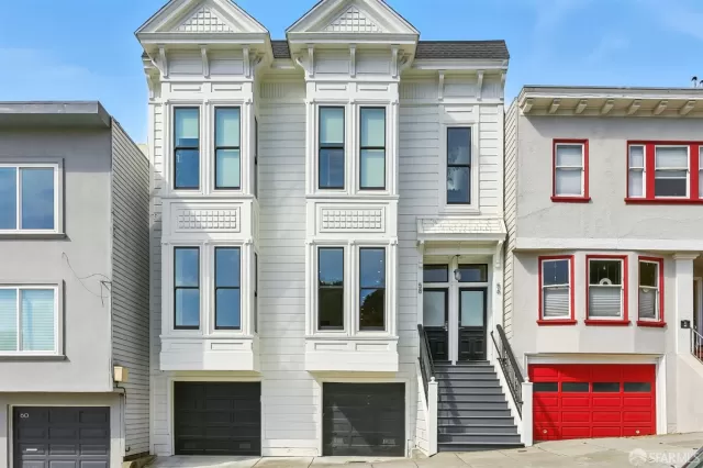 MLS: 425070338 Condo For Sale