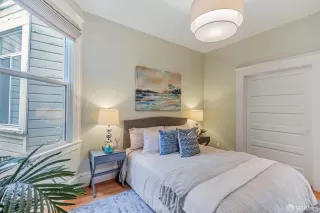Photo #6: 425070492 Listing