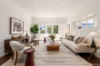 Photo #4: 425070708 Listing 