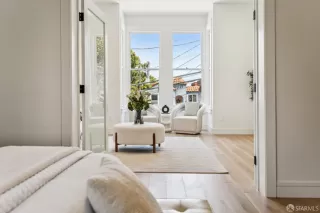 Photo #4: 425070803 Listing