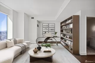 Photo #6: 425070809 Listing