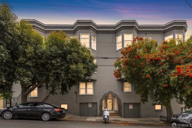 MLS: 425071353 Condo For Sale