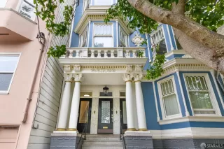 Photo #1: 425071697 Listing