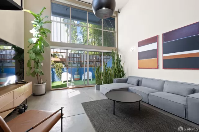 MLS: 425071765 Condo For Sale