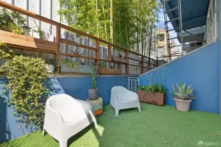 Photo #5: 425071765 Listing