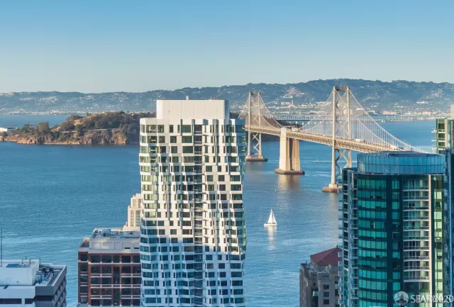 MLS: 425072165 Condo For Sale