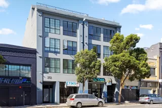 Photo #2: 425072184 Listing 