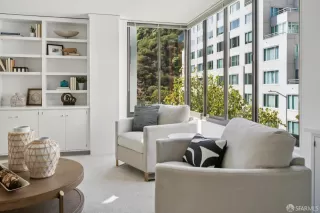 Photo #3: 425073024 Listing 