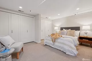 Photo #4: 425073053 Listing 