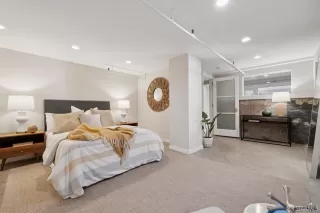 Photo #5: 425073053 Listing 