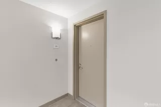 Photo #2: 425073170 Listing