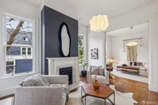 Photo #1: 425073488 Listing 