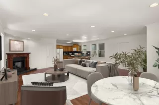 Photo #4: 425073602 Listing