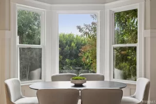 Photo #6: 425073655 Listing