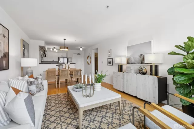 MLS: 425073837 Condo For Sale