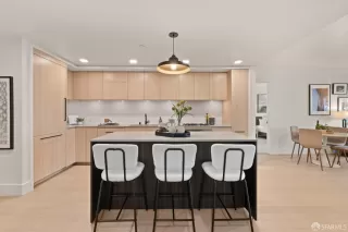 Photo #3: 425074332 Listing 