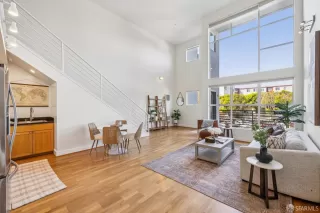 Photo #2: 425074512 Listing