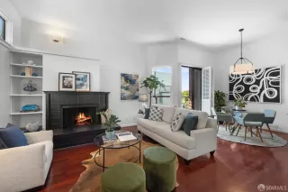 Photo #1: 425074871 Listing 