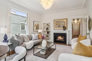 Photo #6: 425075623 Listing 