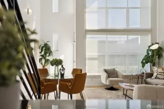 Photo #4: 425075857 Listing