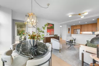 Photo #6: 425075964 Listing