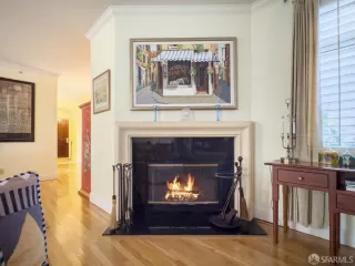 Photo #4: 425076255 Listing 