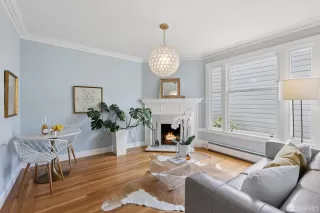 Photo #2: 425076422 Listing 