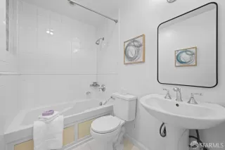 Photo #6: 425076616 Listing 