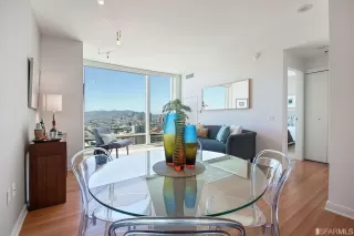 Photo #6: 425076621 Listing