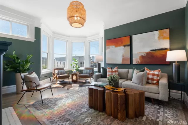 MLS: 425076805 Condo For Sale