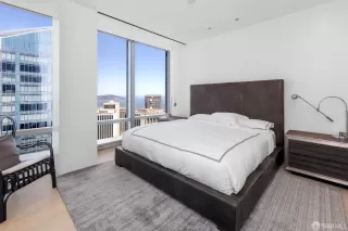 Photo #5: 425076865 Listing 