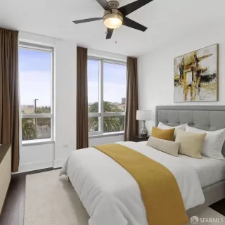 Photo #6: 425077037 Listing