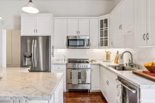 Photo #6: 425077093 Listing