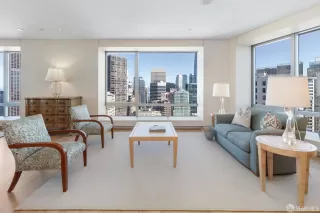 Photo #2: 425077114 Listing