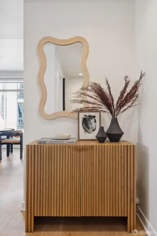 Photo #5: 425077387 Listing